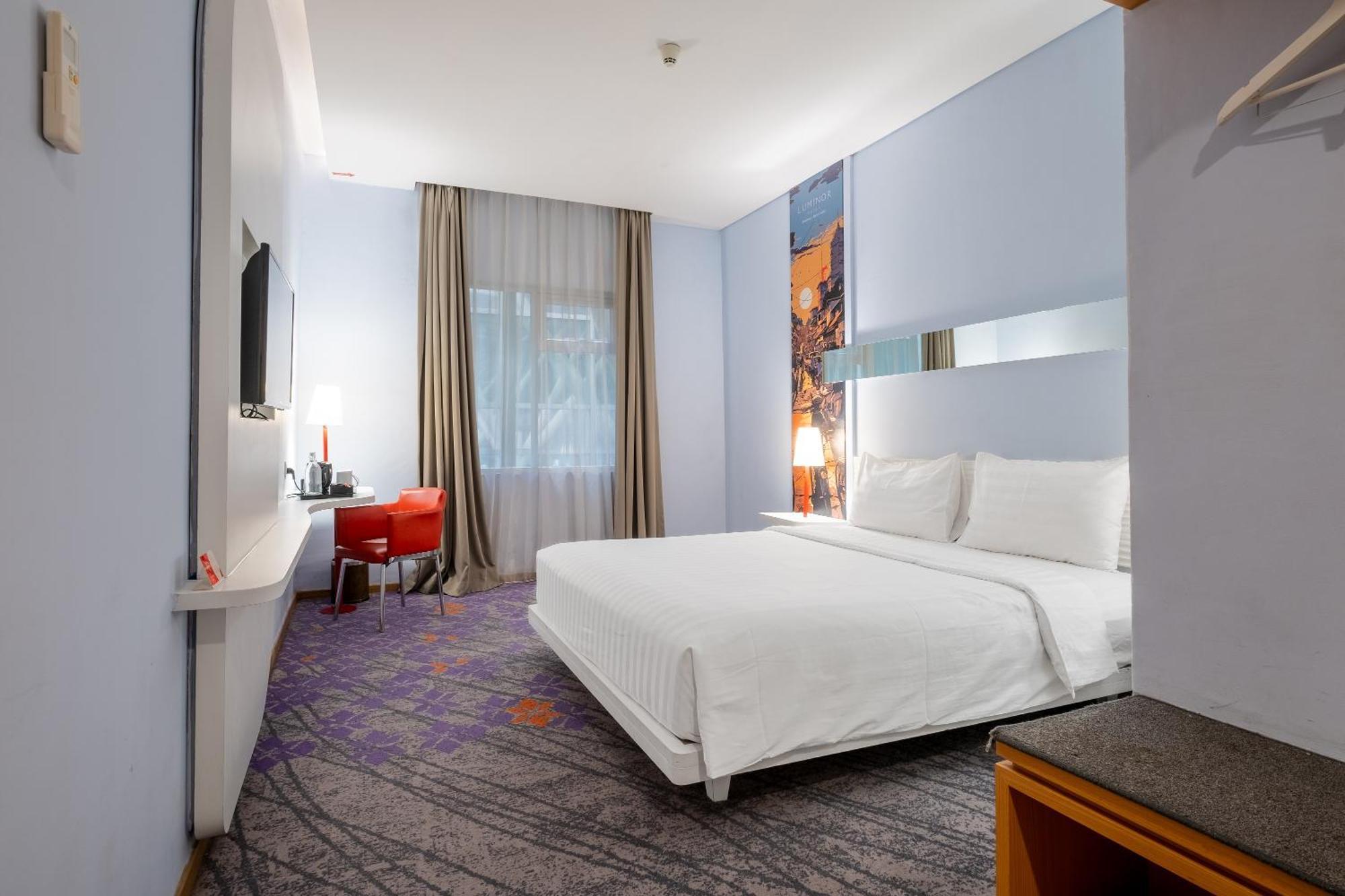 Luminor Hotel Metro Indah - Bandung By Wh Cicadas Εξωτερικό φωτογραφία